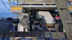 12 tonluk mermer bloğun altında kalan Suriyeli işçi öldü