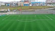 Darıca Nene Hatun Stadı’ndaki batı sahasının çimleri serildi