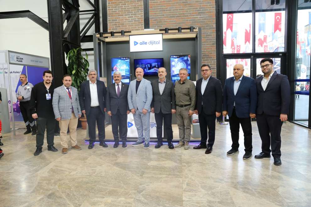 2. Kocaeli Bilişim Fuarı’nı 41 bin kişi ziyaret etti Başkan Bulut’tan teşekkür