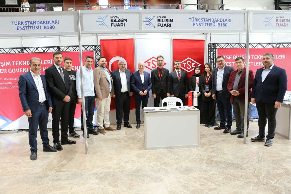 2. Kocaeli Bilişim Fuarı’nı 41 bin kişi ziyaret etti Başkan Bulut’tan teşekkür