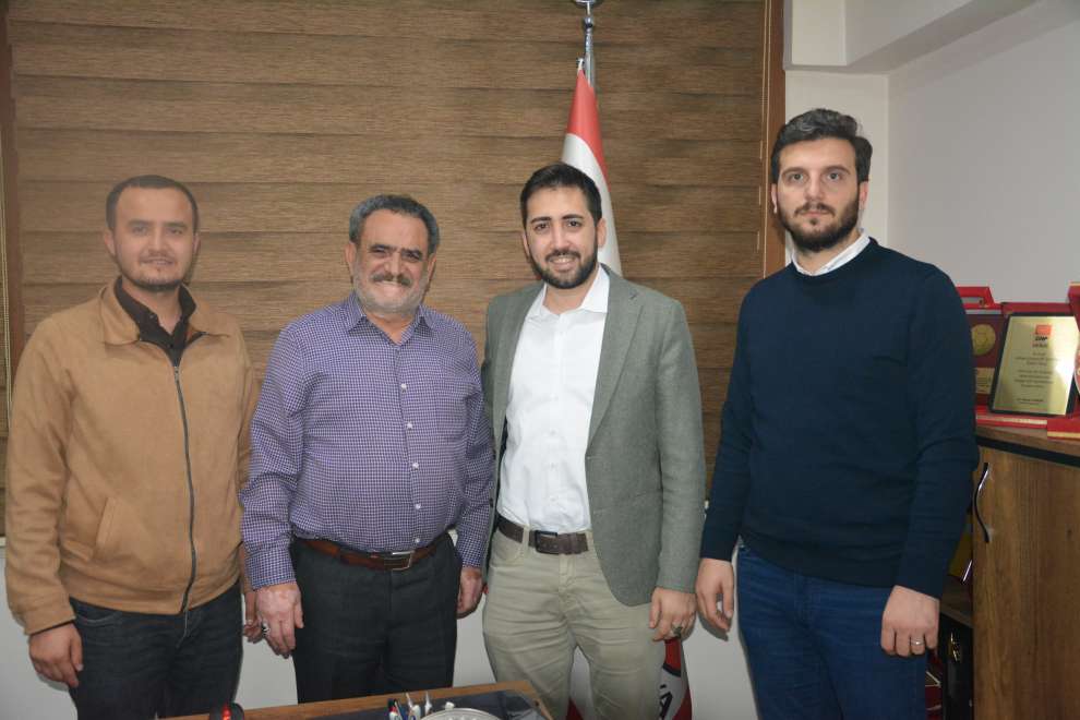 AK Parti Gebze İlçe Gençlik Kolları Başkanı Av. Bilal Durmuş Kurt, son beş ayda Gebze'de 750 yeni üye yaptıklarını , gençlik yapılanmasının 22 mahallede tamamlandığını söyledi.