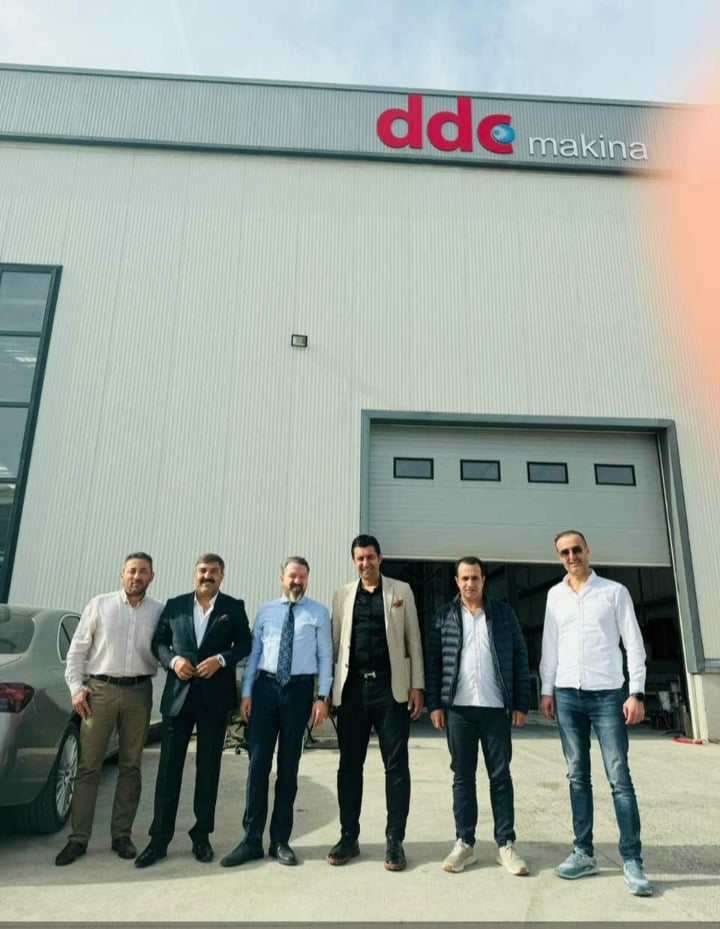 Ağrı Spor Kulüp Başkanı Mehmet Yıldırm, önümüzdeki günlerde İMES OSBde üretime başlayacak olan DDC Makineyi ziyaret etti.