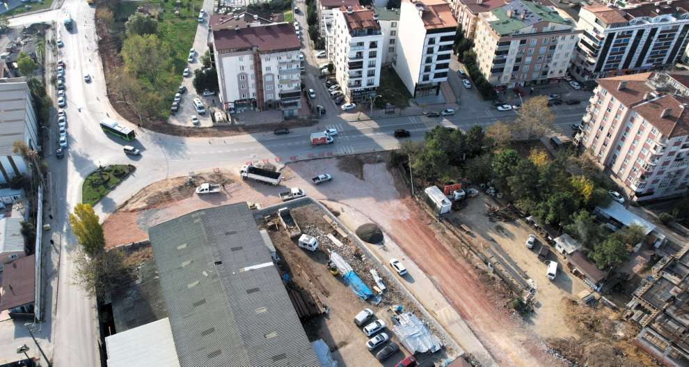 Ahmet Penbegüllü Bulvarı’nı rahatlatacak hamle
