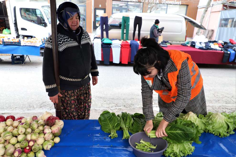 Akademi Lise öğrencilerden empati örneği