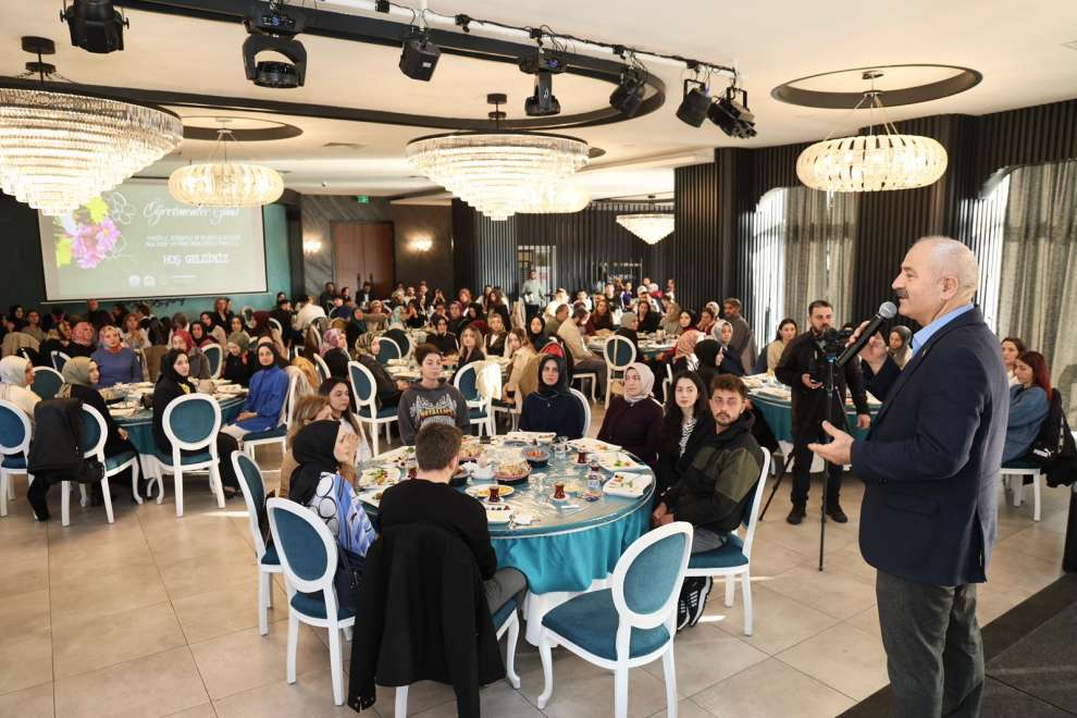 BAŞKAN BÜYÜKGÖZ EĞİTİMCİLERLE KAHVALTIDA BULUŞTU