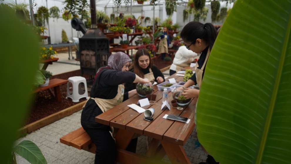 Bahçem Çayırova’da teraryum atölyesi gerçekleştirildi