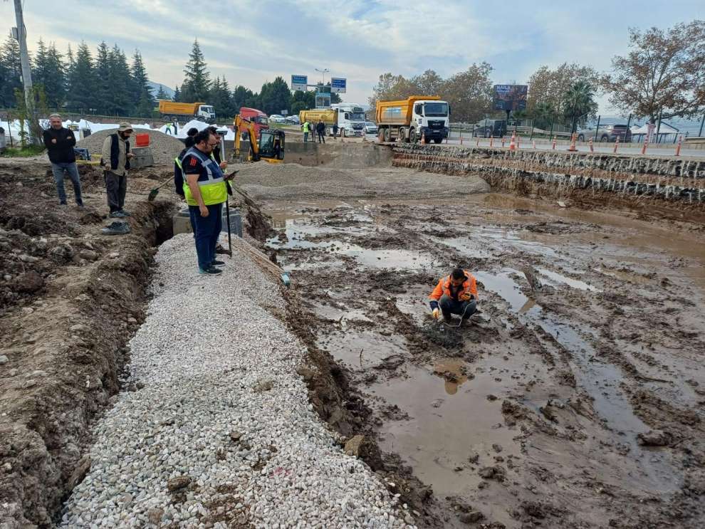 Başkan Büyükakın, Başiskele Kavşağı'nda son durumu açıkladı
