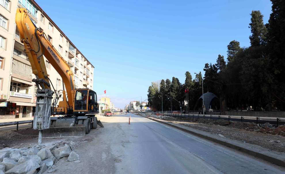 Başkan Büyükakın, ‘’Karamürsel battı çıktıda hedefimiz üç ay’’