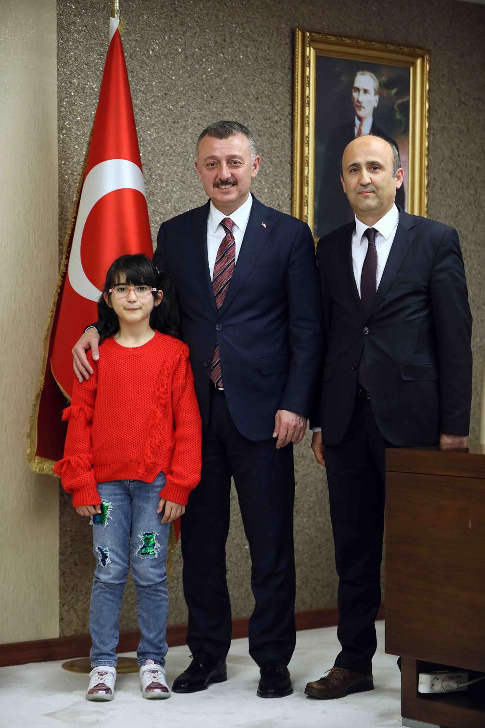 Başkan Büyükakın, Minik Hatice