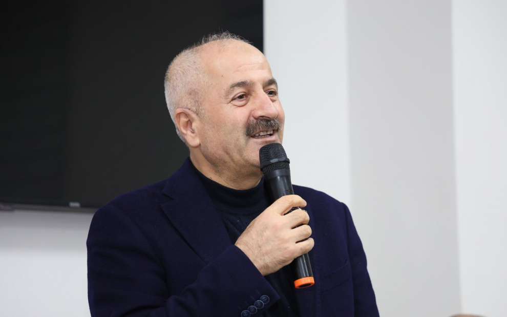 Başkan Büyükgöz Beylikbağısporun genç futbolcularıyla buluştu