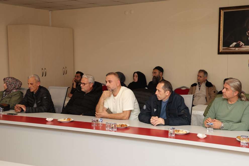 Başkan Büyükgöz, Yıldız Apartmanı Mülk Sahipleriyle Bir Araya Geldi