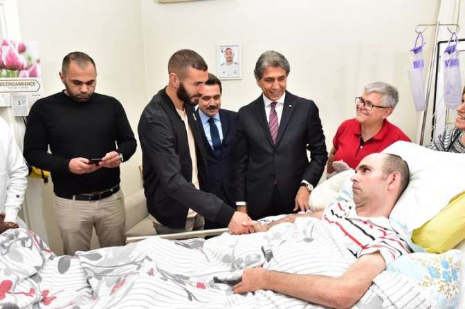 Benzema, Fatihte iftar progrmına katıldı