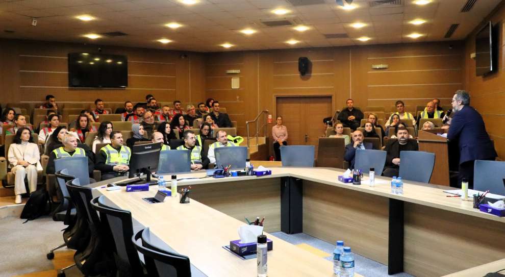 Büyükşehir’de öncelik iş sağlığı ve güvenliği