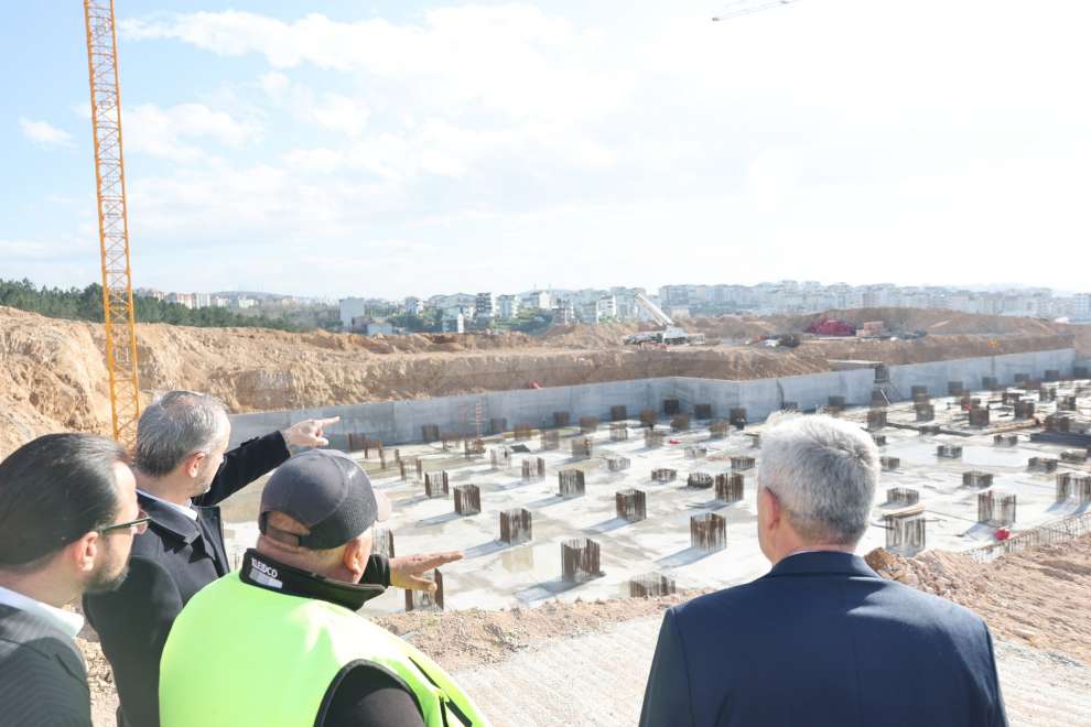 Çiftçi, “Hastane inşaatı hızla devam ediyor”