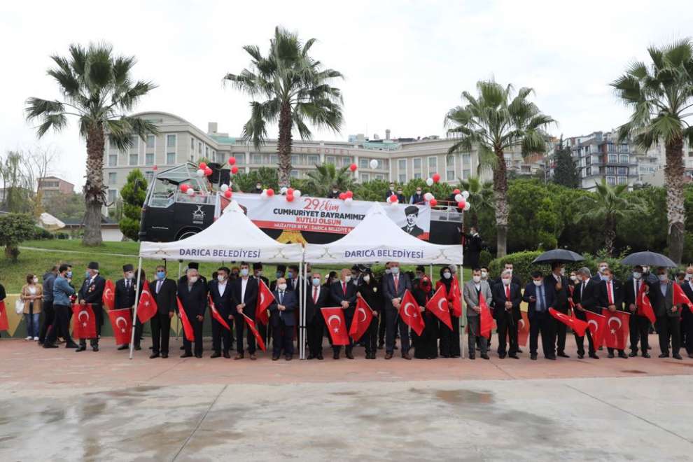 DARICA’DA CUMHURİYET BAYRAMI COŞKUSU YAŞANDI