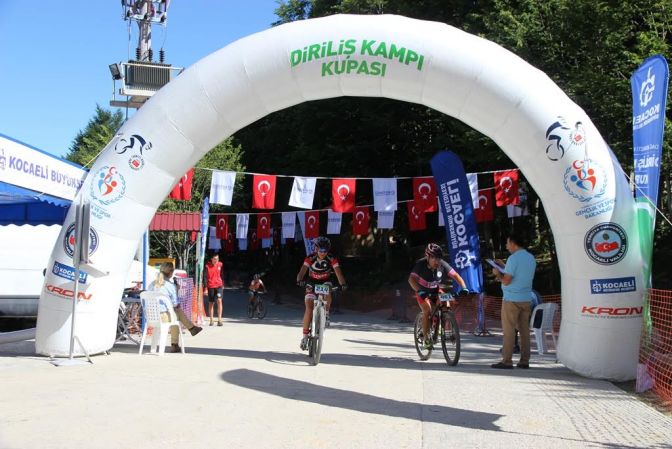 Dağ bisikleti yarışları gözleri Kocaeli’ne çevirdi