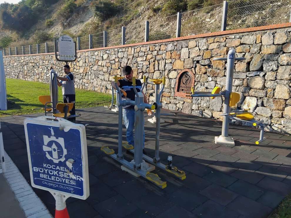 Darıca Millet Bahçesi’nde kesintisiz çalışma