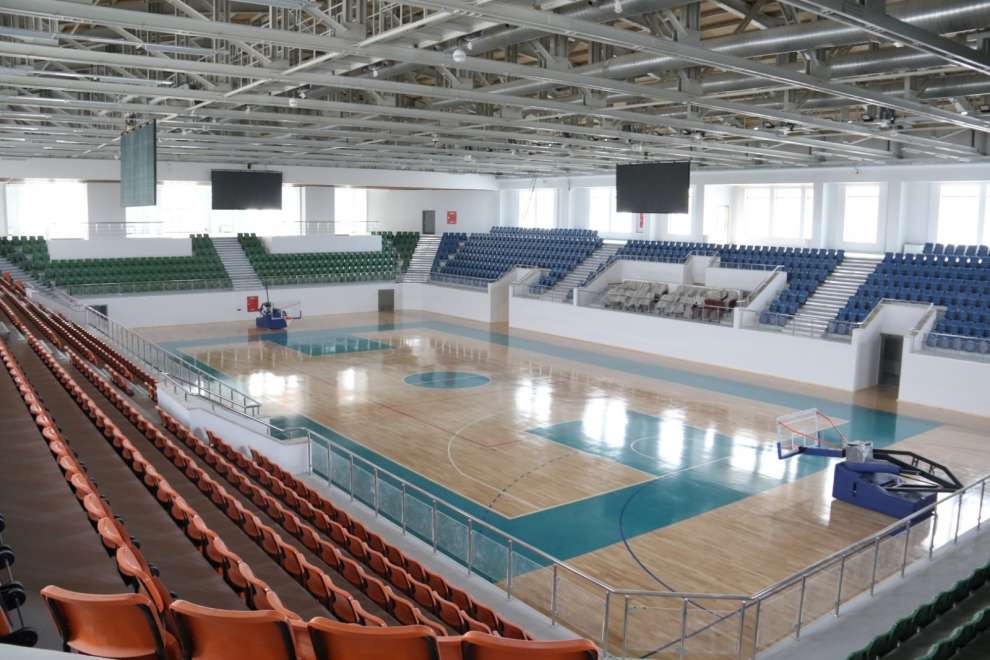 Darıca spor salonu özgün mimarisi ile parıldıyor