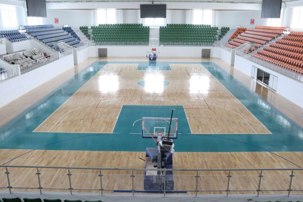 Darıca spor salonu özgün mimarisi ile parıldıyor