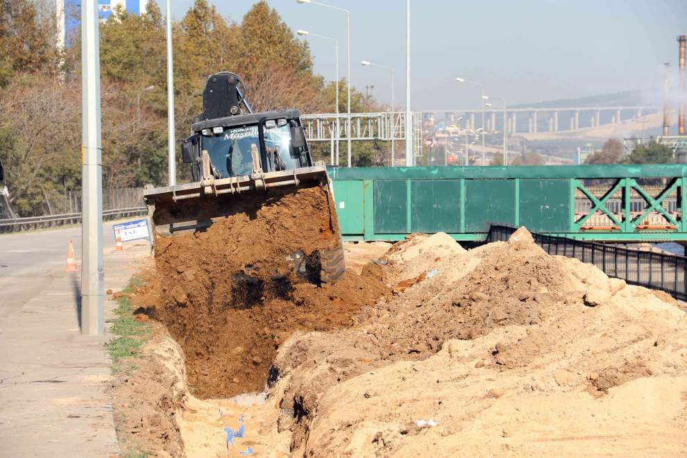 Dilovası’ndaki alt yapı çalışmasında bin metrelik kısım tamamlandı