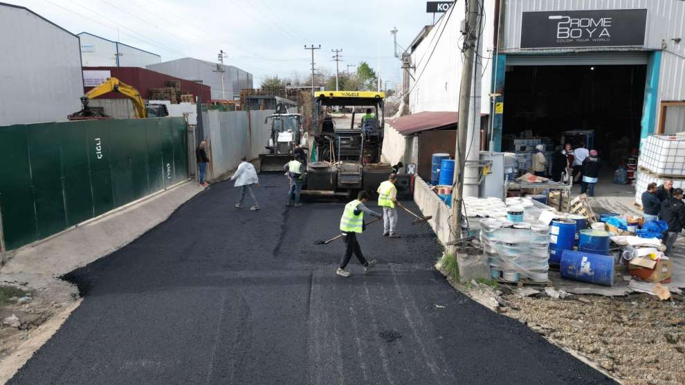 GEBZE’DE ASFALT ÇALIŞMALARI HIZ KESMİYOR