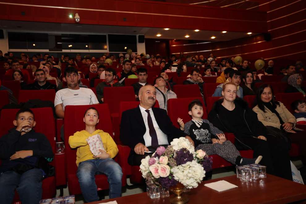 Gebzede özel çocuklar için sinema etkinliği