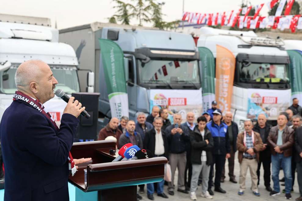 Gebze'den Sudan'a 10 Tırlık Kardeşlik Köprüsü