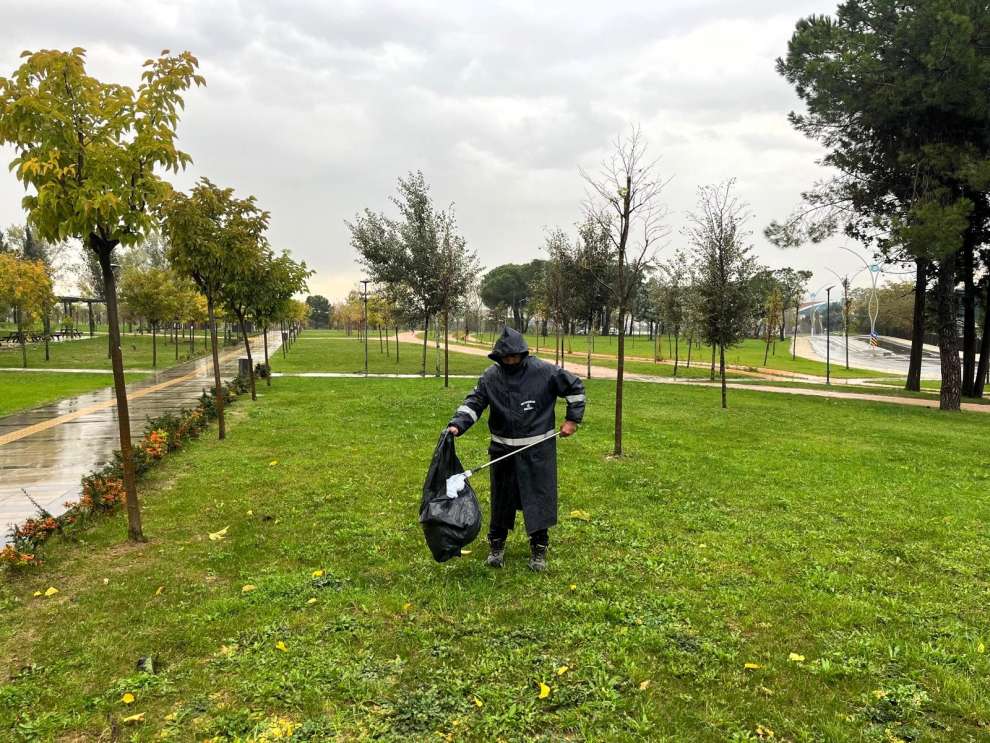 Gebze Millet Bahçesi’nde hızlı ve etkin çalışma