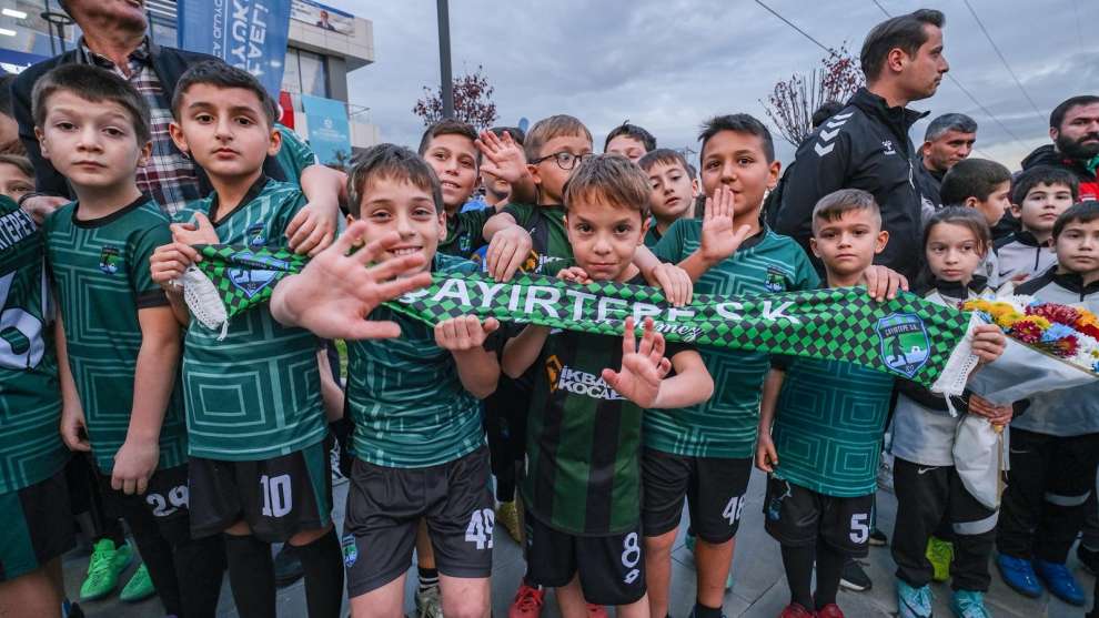 Gençler için ne gerekiyorsa yapmaya devam edeceğiz