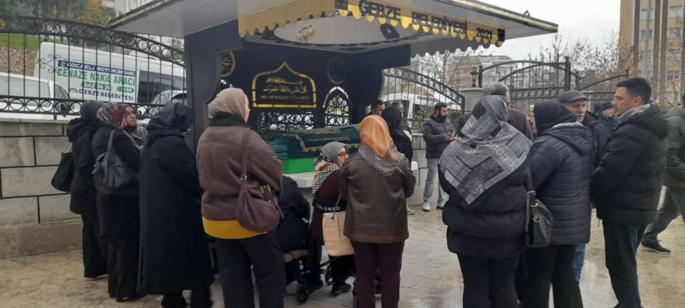Gönül Akçam toprağa verildi