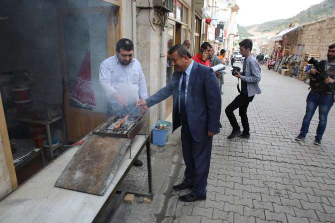 KARABACAK SAVUR'LA DOSTLUK KÖPRÜSÜ KURDU