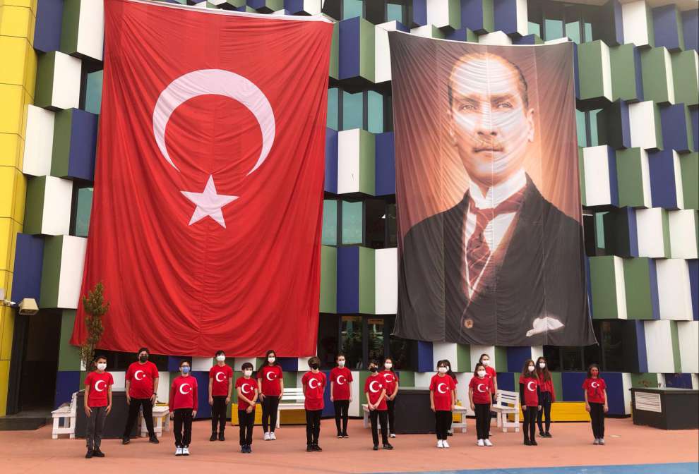 Kale Okulları'nda Cumhuriyet Bayramı coşkusu