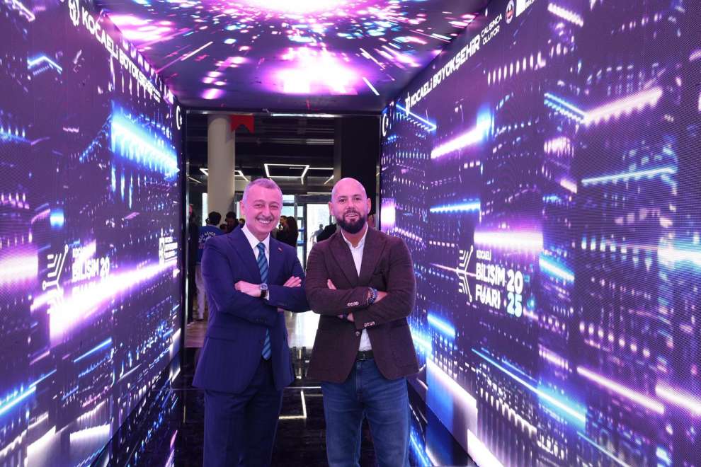 Kocaeli Bilişim Fuarı'na özel konuklar