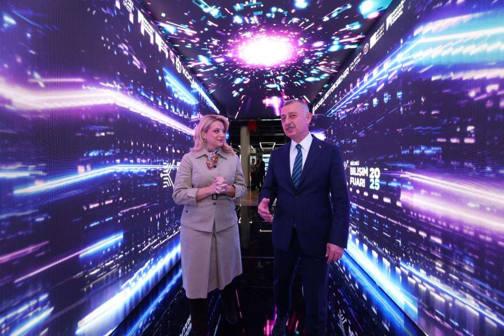 Kocaeli Bilişim Fuarı'na özel konuklar