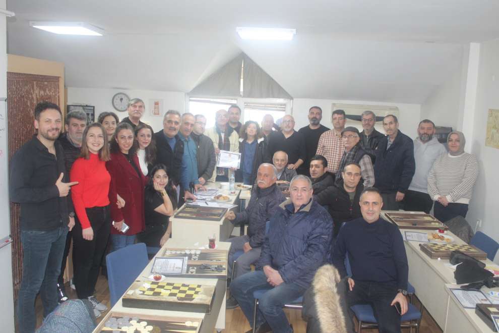 Kogace tavla turnuvası