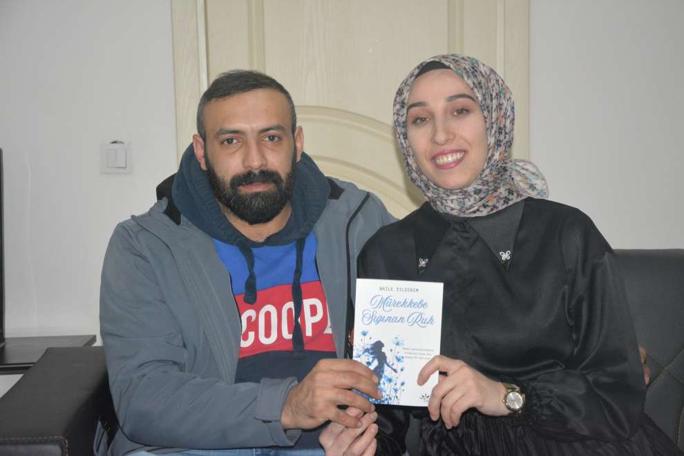 ‘’ Mürekkebe Sığınan Ruh ‘’ raflarda yerini aldı