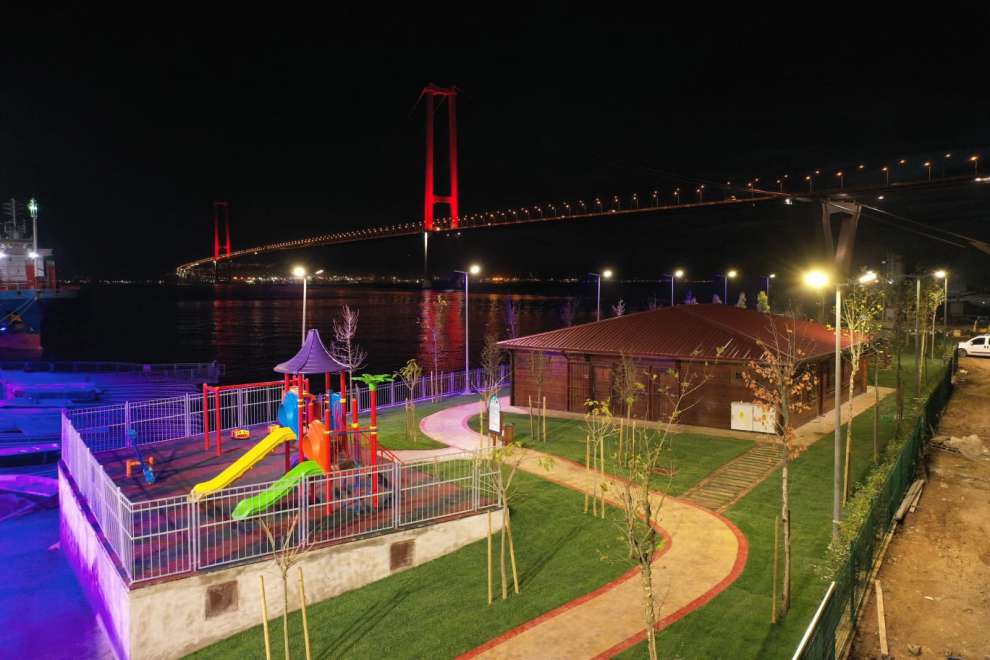 Osmangazi Köprüsü manzaralı sahil parkı tamamlandı