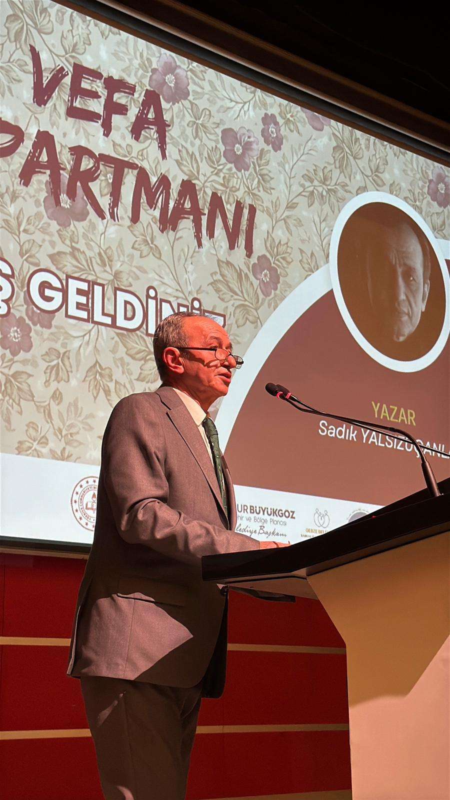 Sadık Yalsızuçanlar, Gebze Okur’da Okurlarıyla Buluştu