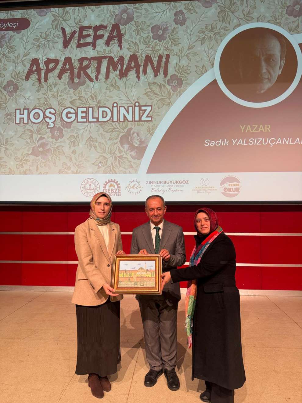 Sadık Yalsızuçanlar, Gebze Okur’da Okurlarıyla Buluştu