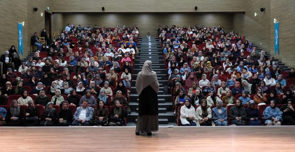 Saliha Erdim, aile içi iletişimin şifrelerini anlattı