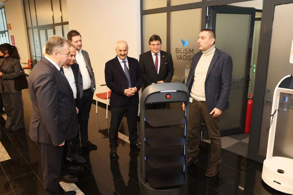 Zinnur Büyükgöz Shumen Belediye Başkanı Kristov’u Ağırladı