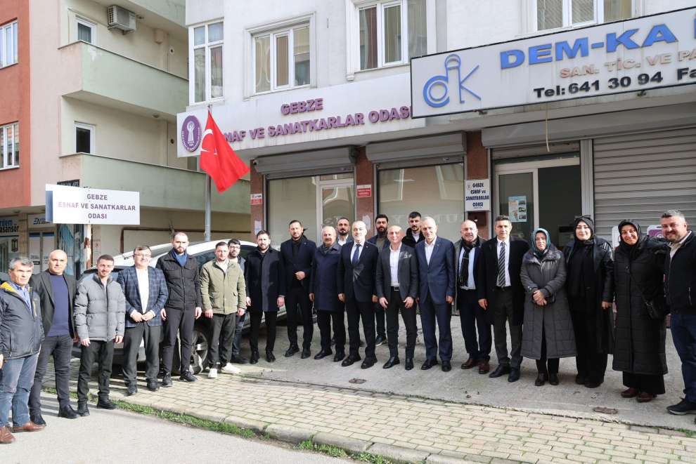 İl Başkanı talus ile Başkan Kaya Gebze'yi adım dolaştı