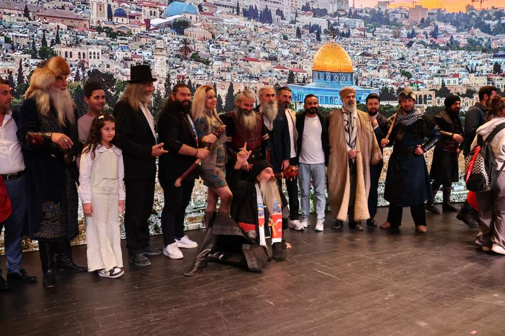 "Dünya İnsanının Merhameti ve Vicdani" programını 01 Aralık Cuma günü saat 18:00-20:00 arasında büyük bir Coşku ve katılımın yoğunluğu ile gerçekleştirdi.