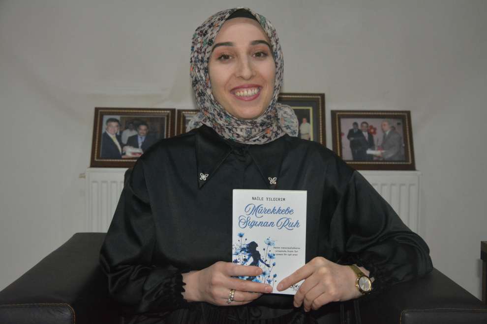 ‘’ Mürekkebe Sığınan Ruh ‘’ raflarda yerini aldı