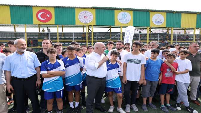 3. DARICA CAMİLER ARASI FUTBOL TURNUVASI BAŞLADI