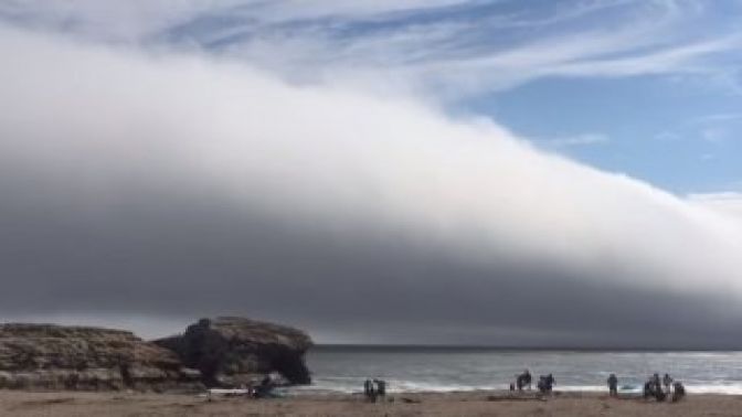 ABDde gökyüzünü kaplayan dev bulut korkuttu