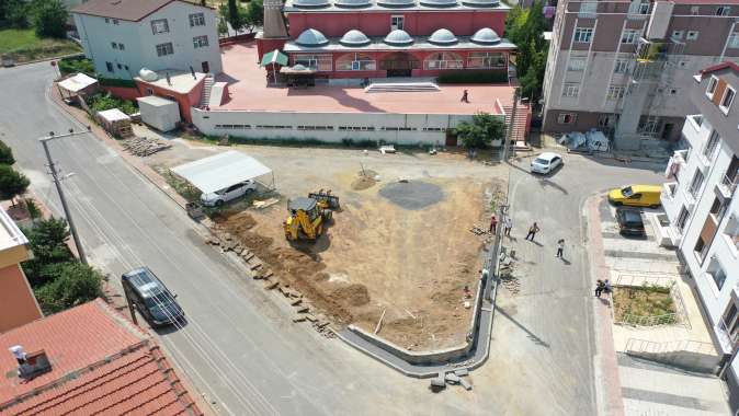 Atatürk Mahallesi’ne iki yeni park