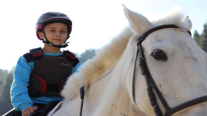 Atlı Eğitim Merkezi, çocukların ilgi odağı