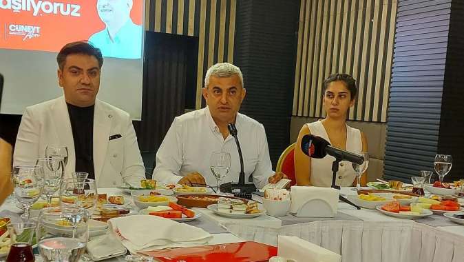 Babadan CHP'li Cüneyt Akın, 'Değişim' Yoluna Çıktı