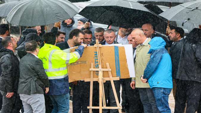 Başkan Büyükakından sağanak yağış altında denetim